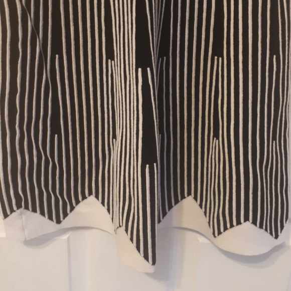 WOW! Milly Minis Designer Fit-and-Flare Dr… - Picture 3 of 5